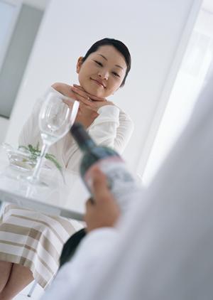 大阪難波で新鮮な海の幸を満喫できる磯丸水産なんば南海通り店の魅力と詳細ガイド